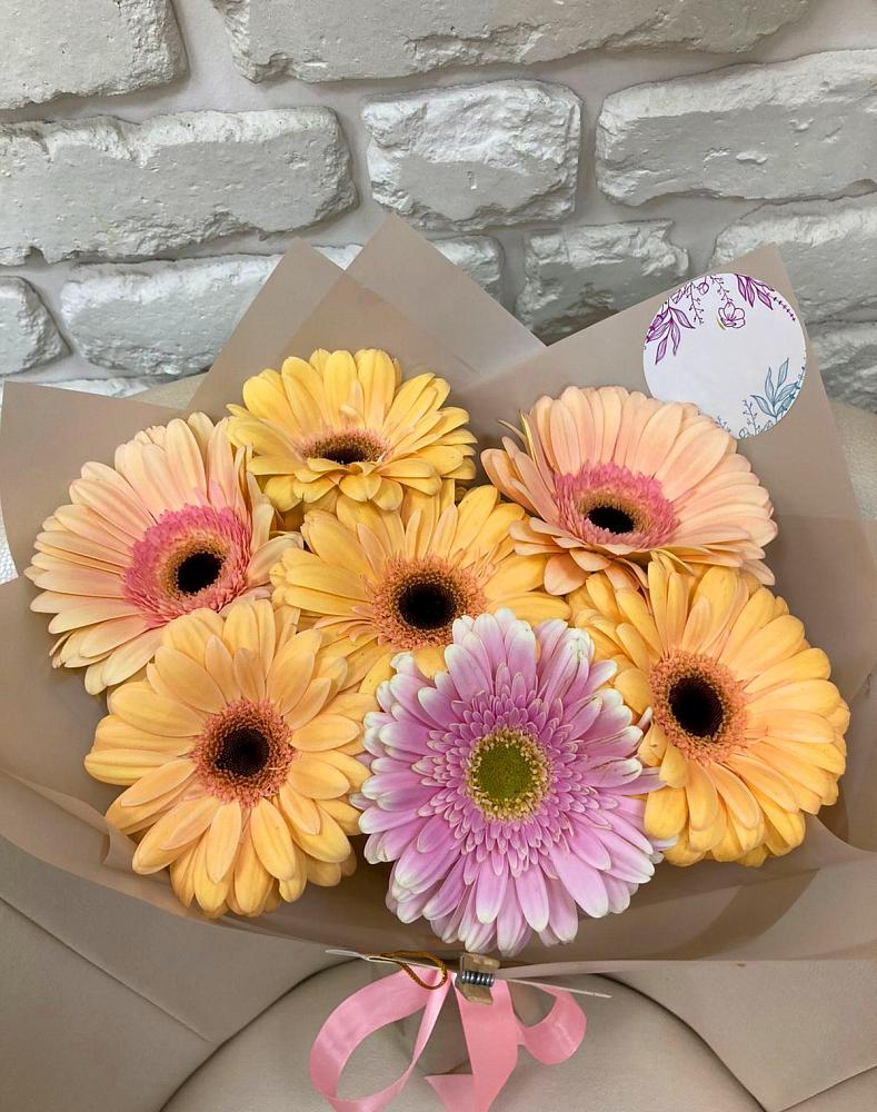 Букет цветов из: Герберы в Быкогорке