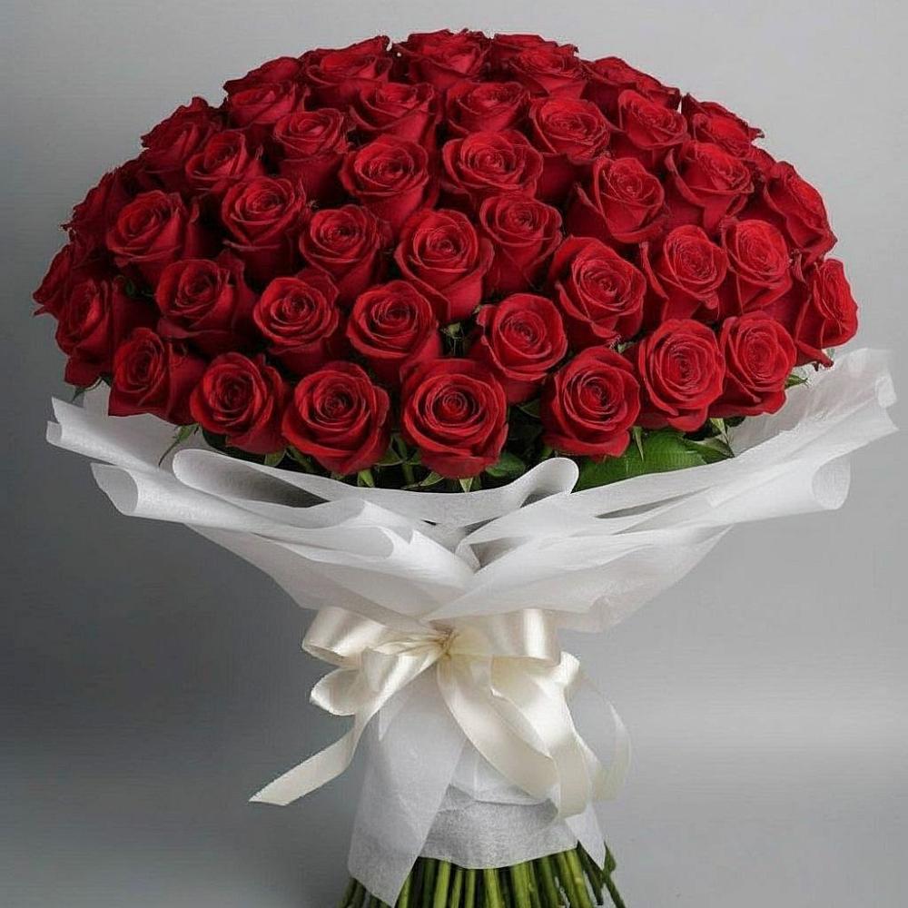 Букет 101 Красная роза Блэк Мэджик в Быкогорке