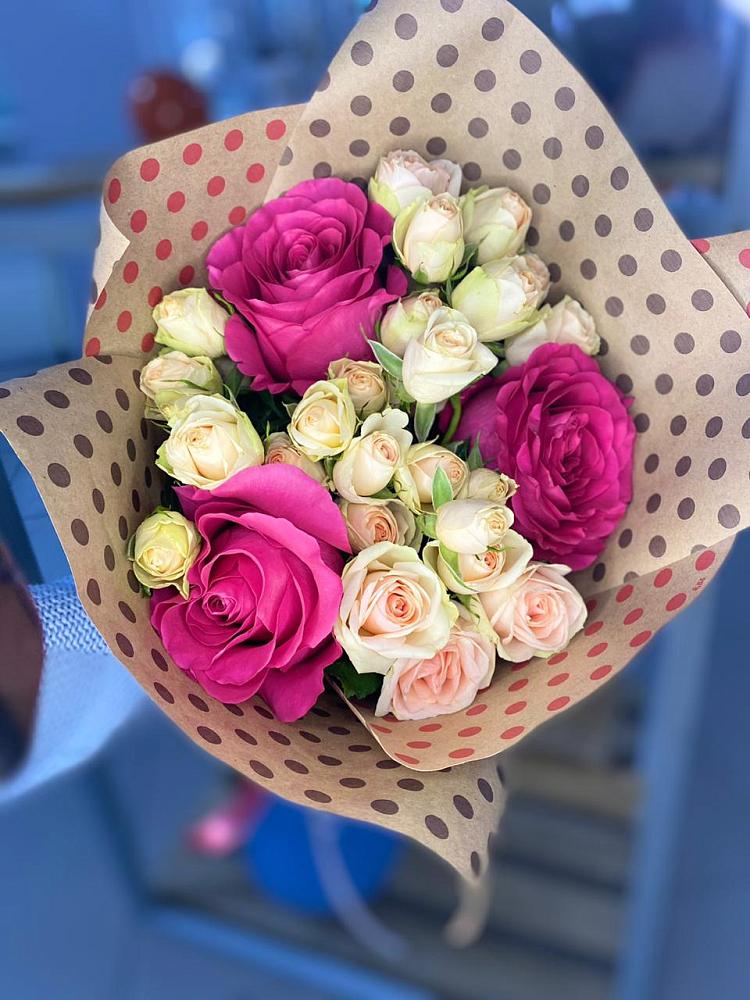 Букет цветов из: Розы в Быкогорке